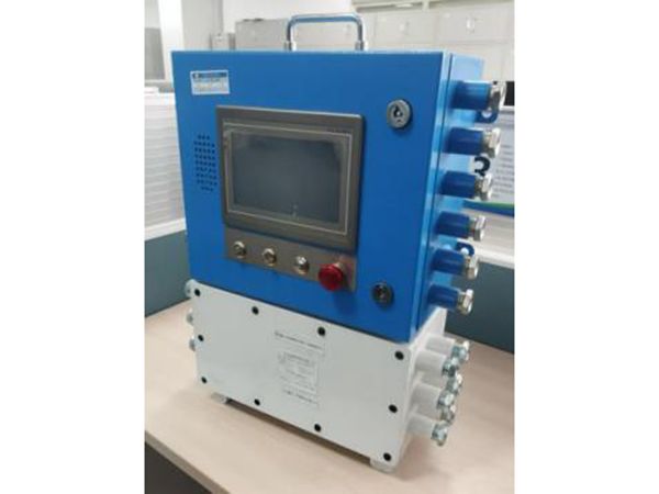 爱体育平台-爱体育（中国）
隔爆兼本安型 PLC 控制箱